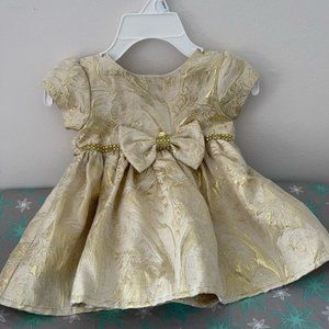 dress Nouveau for baby girl size 3-6 months